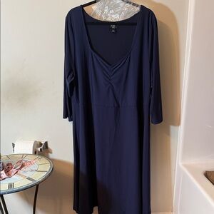 June + Vie Classic Navy V-Neck Dress